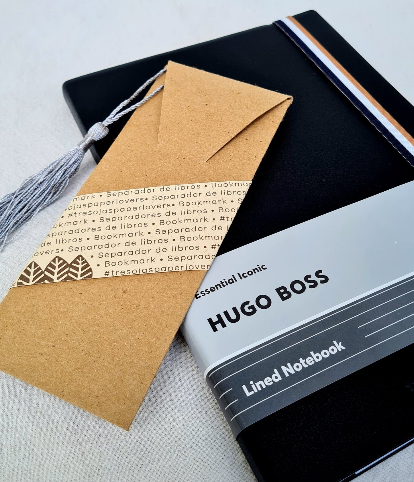 Libreta tipo Moleskine marca Hugo Boss