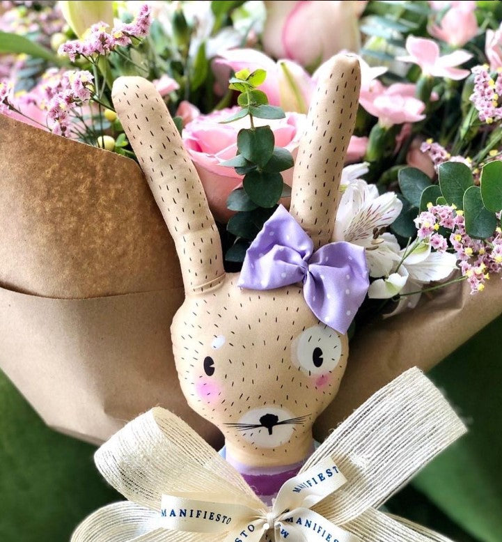 Bouquet con muñeco